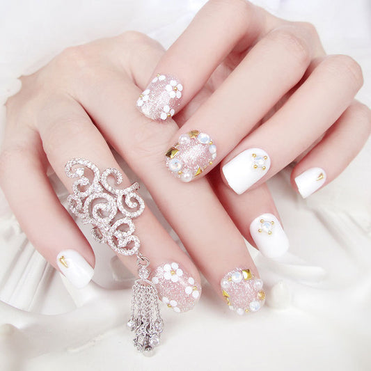 Beautiful Bride Fake Nails – Magazine-Style Finished Nail Art for a Glamorous Look