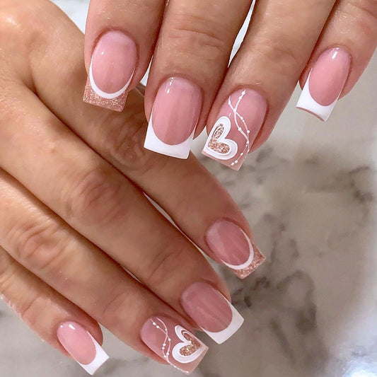 Simple Sweet Love Fake Nails – Effortlessly Wearable